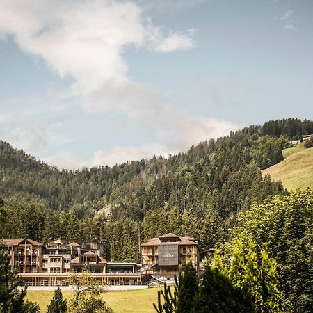 Excelsior Dolomites Life Resort San Vigilio Di Marebbe Exterior foto